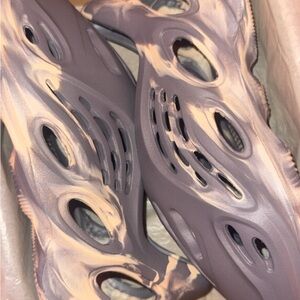 Yeezy foam runners Size 10 new